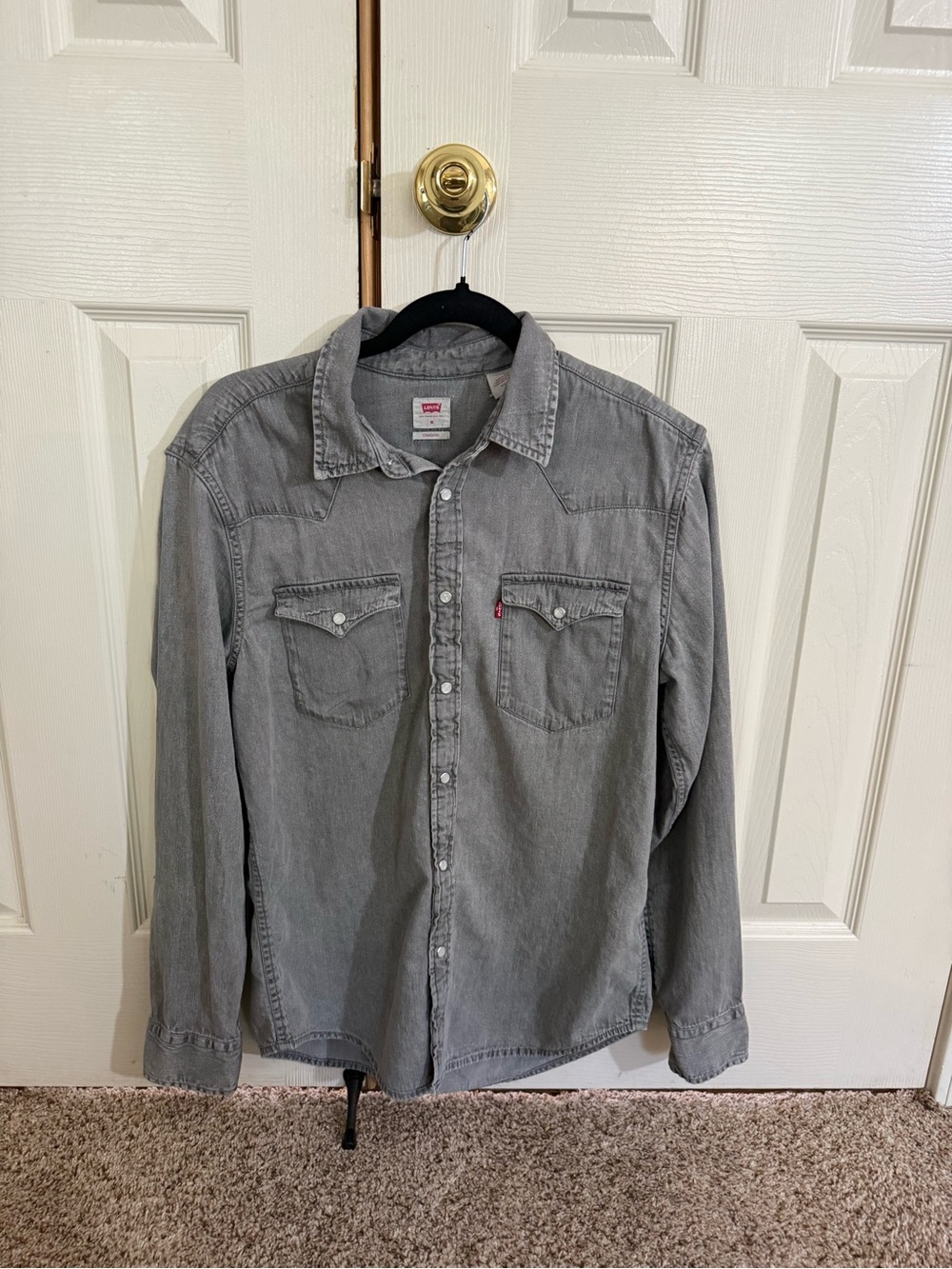 Levi's Men's Light Gray Denim Button-Down Shirt